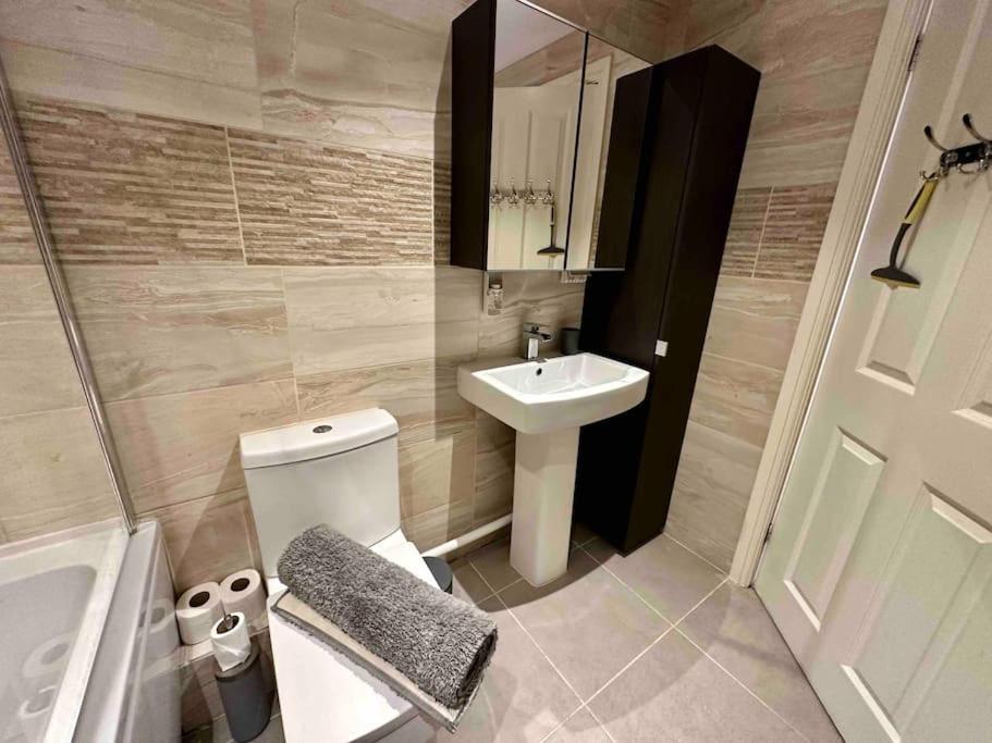 Waterside Mufc & Trafford Centre Townhouse 4 Bedroom Free Parking Manchester Exteriör bild