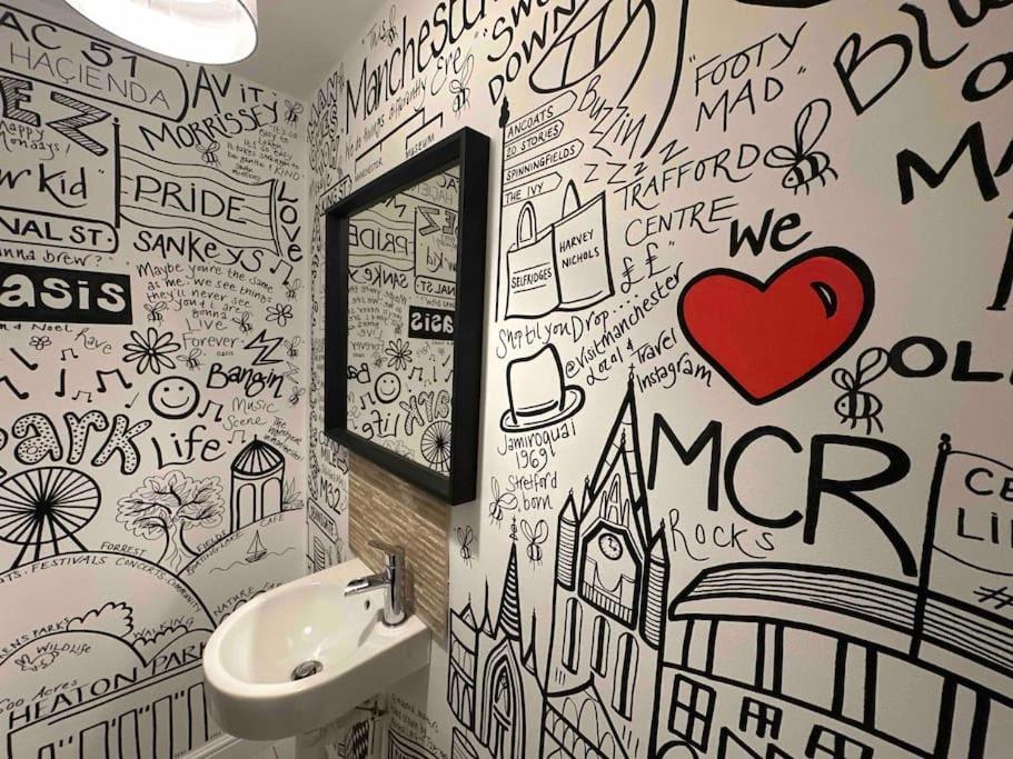Waterside Mufc & Trafford Centre Townhouse 4 Bedroom Free Parking Manchester Exteriör bild