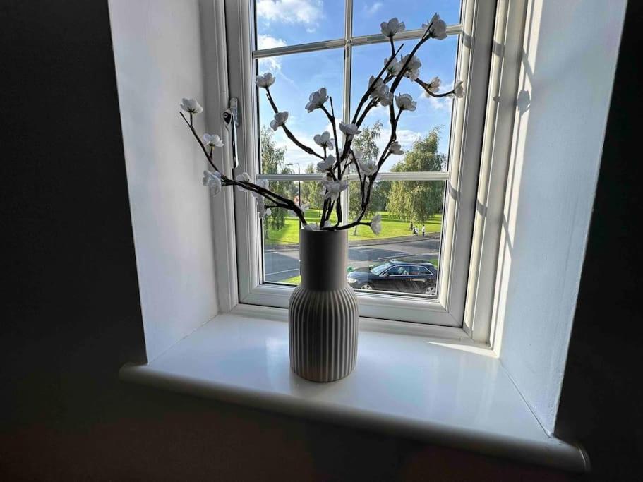 Waterside Mufc & Trafford Centre Townhouse 4 Bedroom Free Parking Manchester Exteriör bild