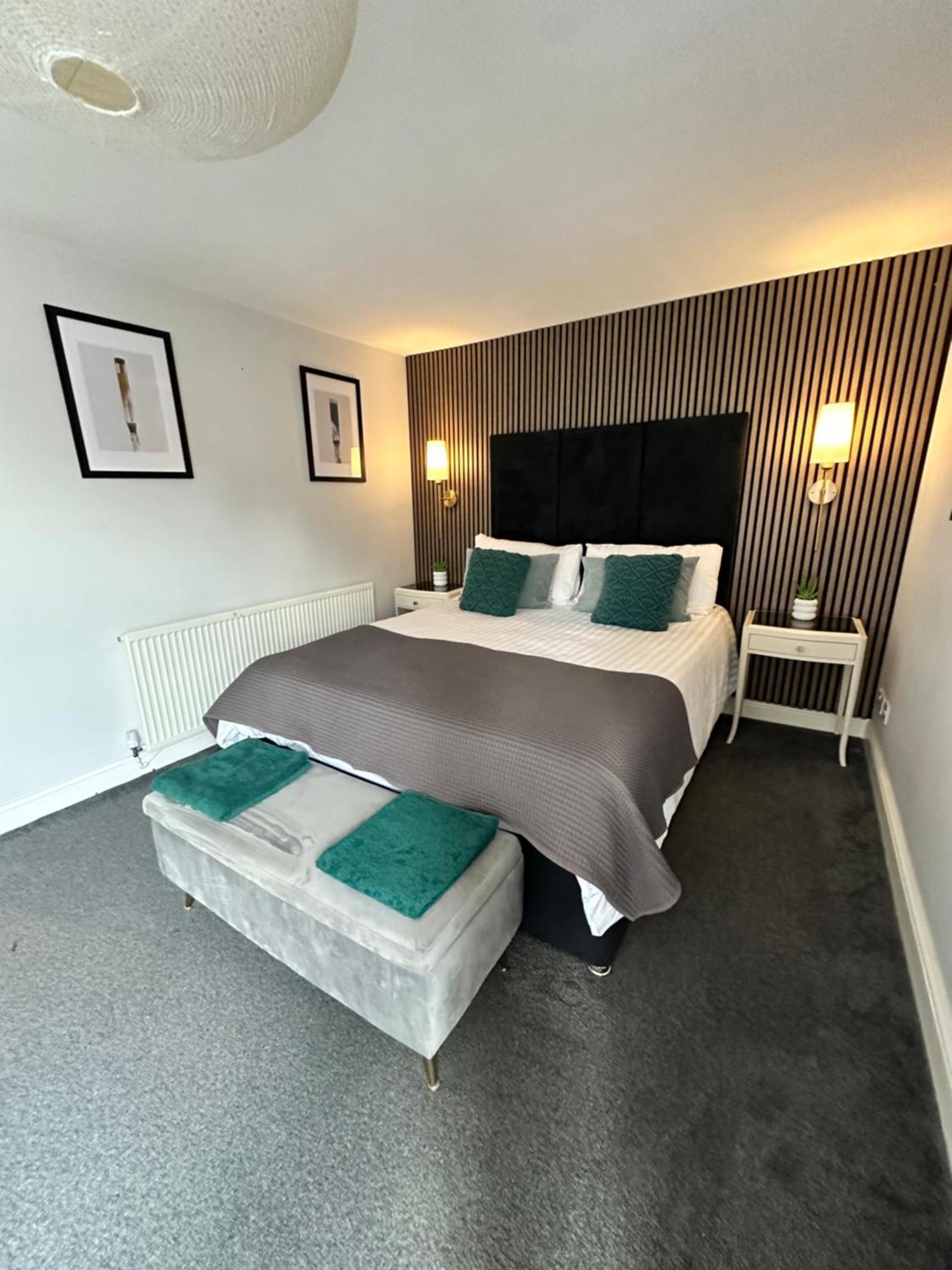 Waterside Mufc & Trafford Centre Townhouse 4 Bedroom Free Parking Manchester Exteriör bild